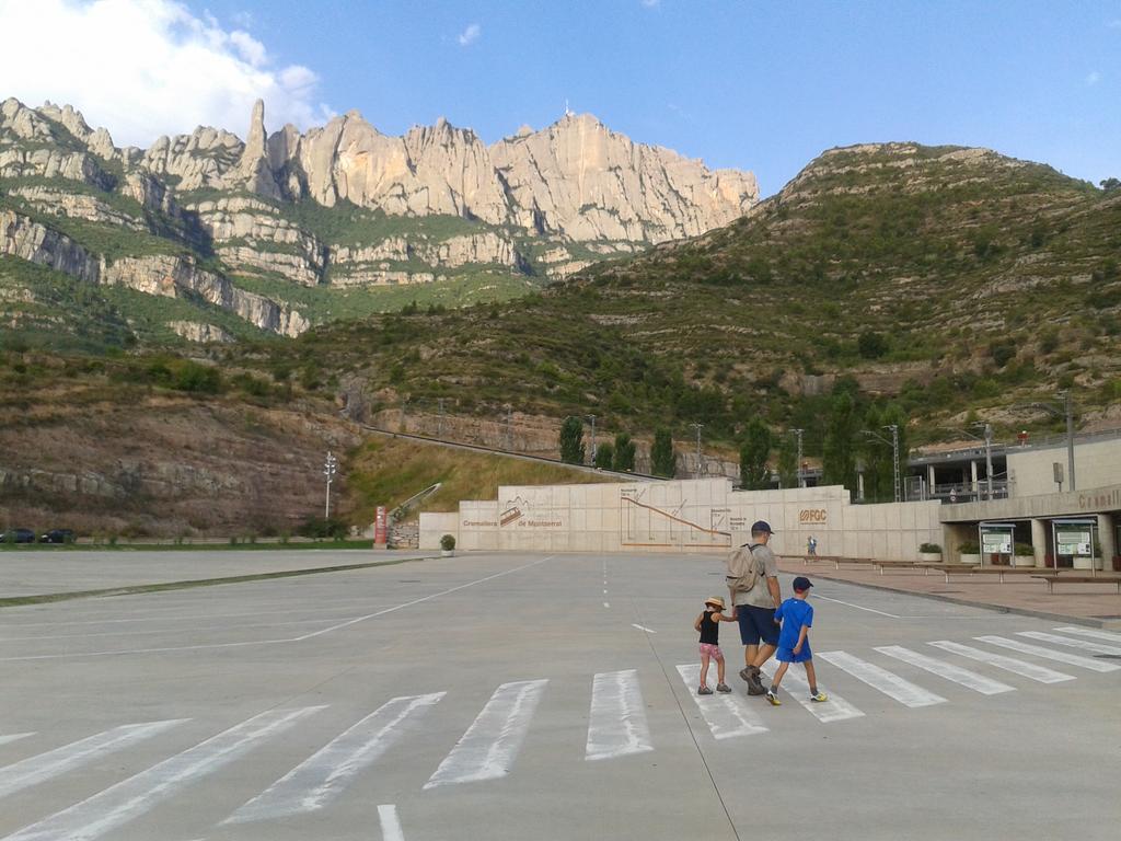 Apartments Mo Monistrol de Montserrat Екстериор снимка